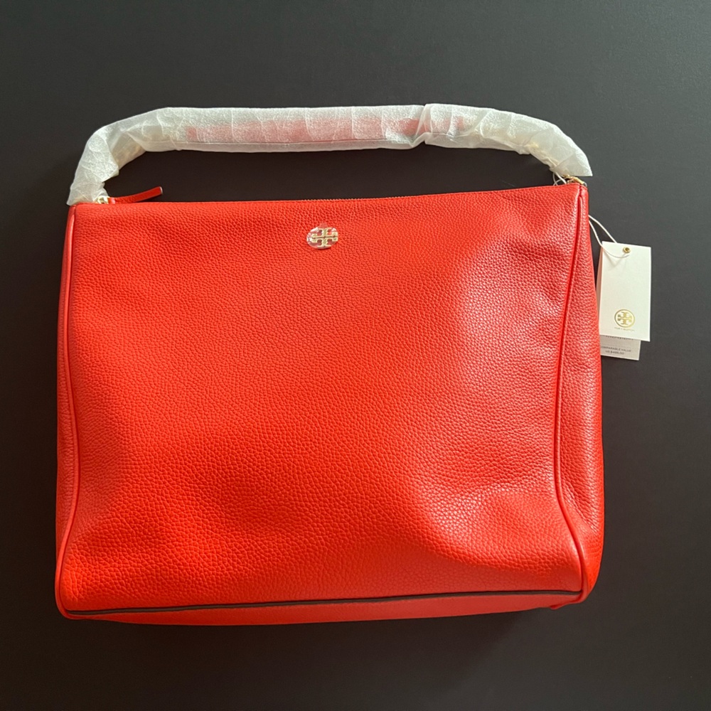 💼💼NWT TORY BURCH CARTER SLOUCHY Poppy Red PEBBLE LEATHER HOBO SHOULDER 💼